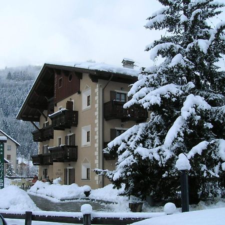 Alpi & Golf Hotel Bormio Exteriér fotografie